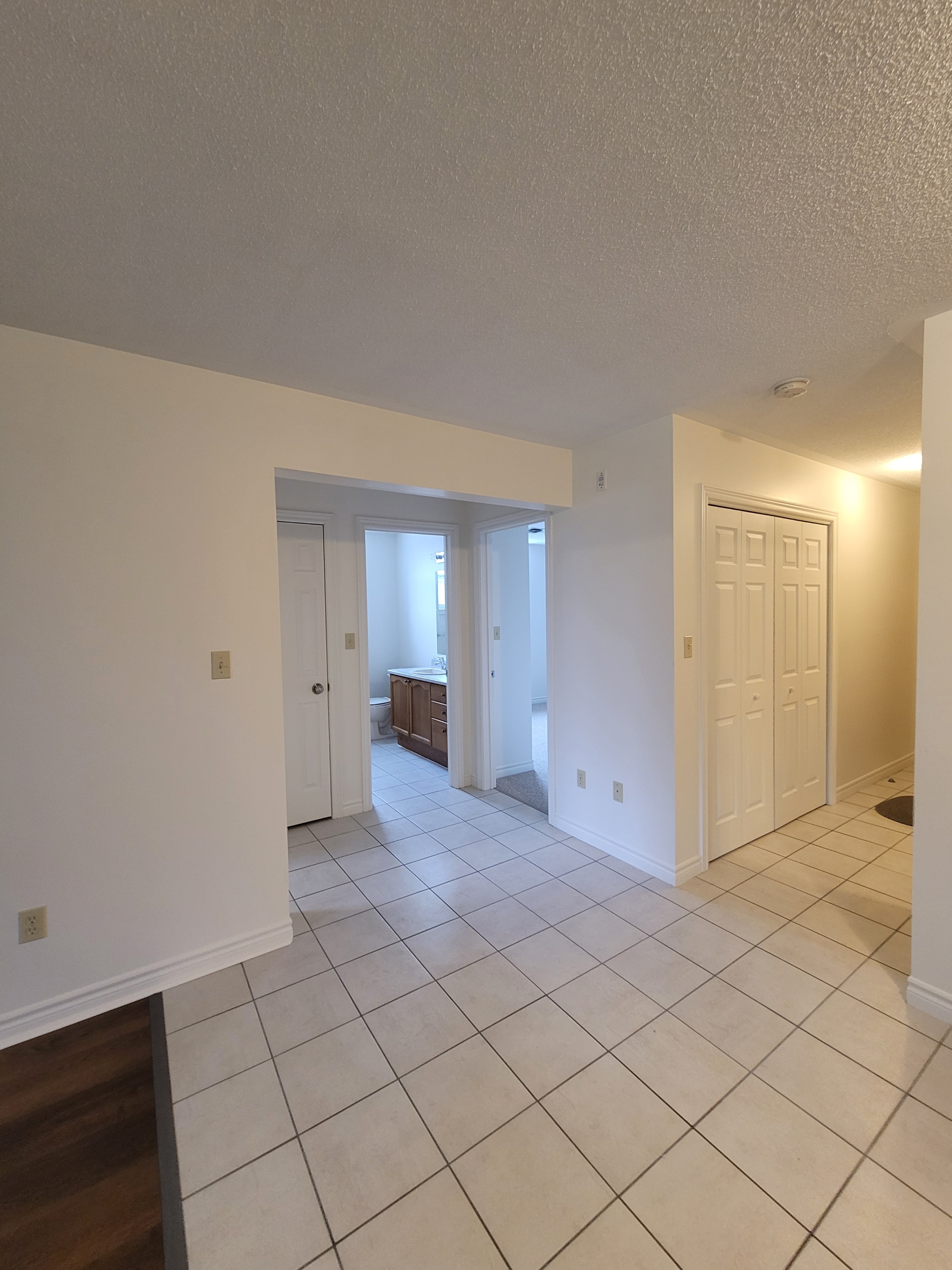 385 Westwood Drive - 1