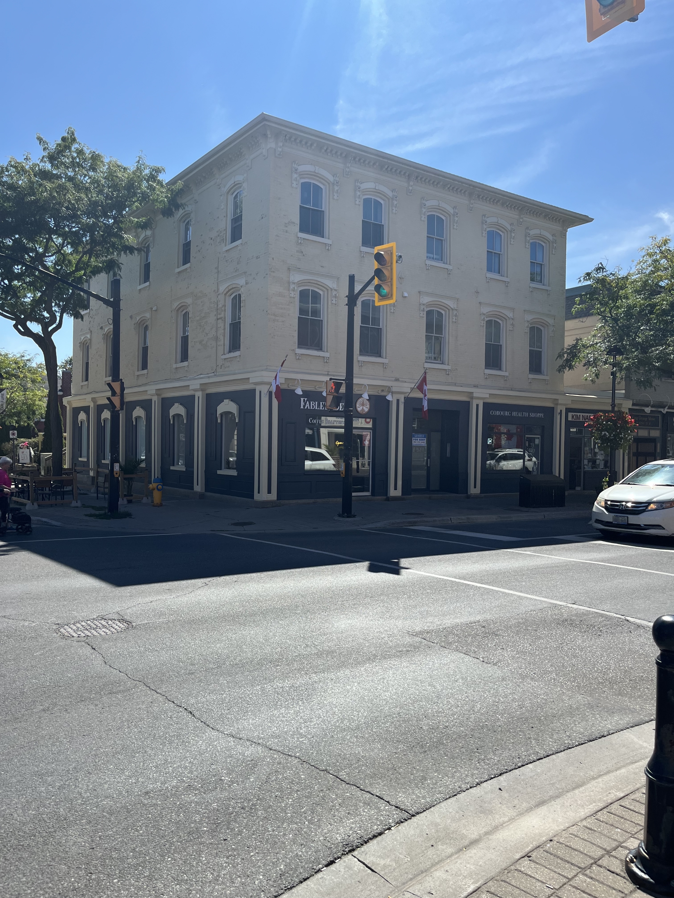 73 King Street West, Unit 303